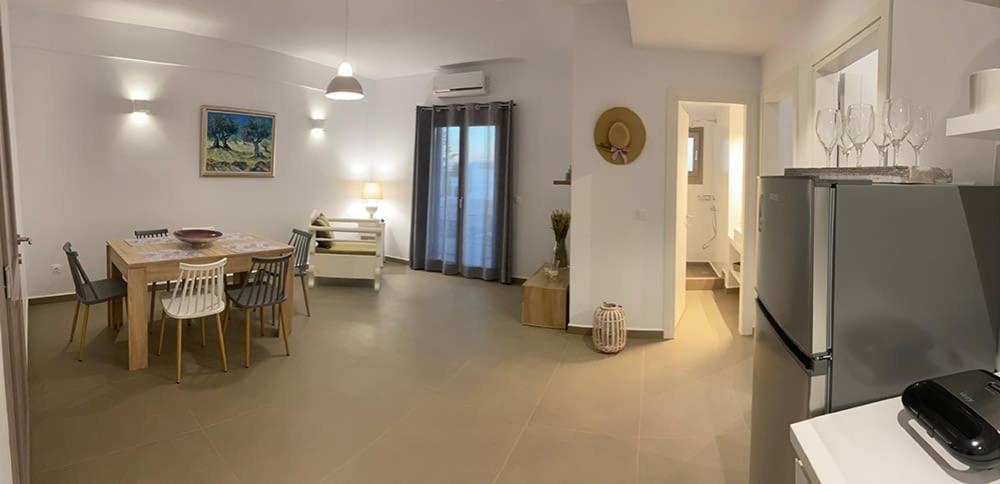 Levanda Guest Houses Antiparos Exteriör bild